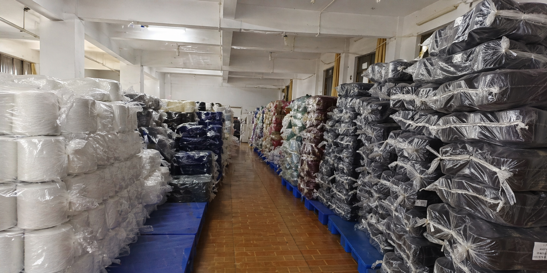 Yarn material warehouse and storage
